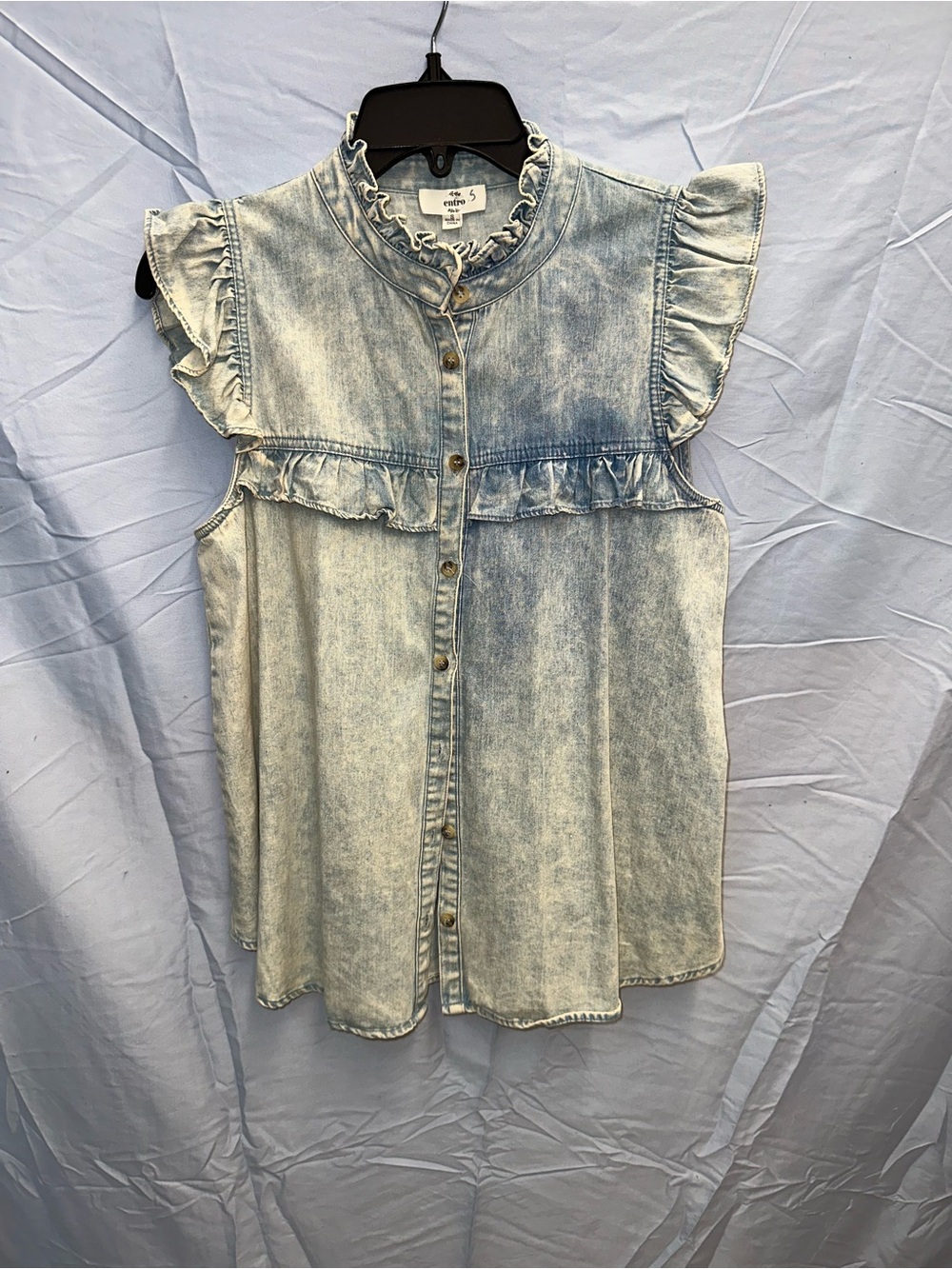entro Light Blue Acid Wash Ruffle Sleeve Denim Blouse